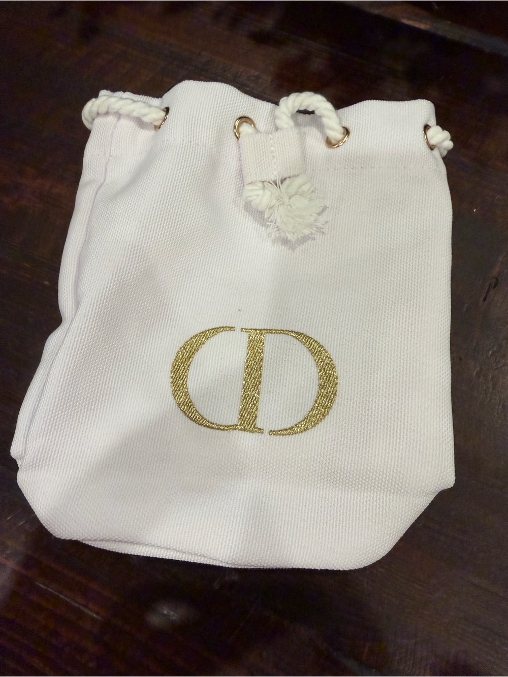 Authentic Dior Beauty White Canvas Drawstring Pouch Bag - Gold CD Logo GWP